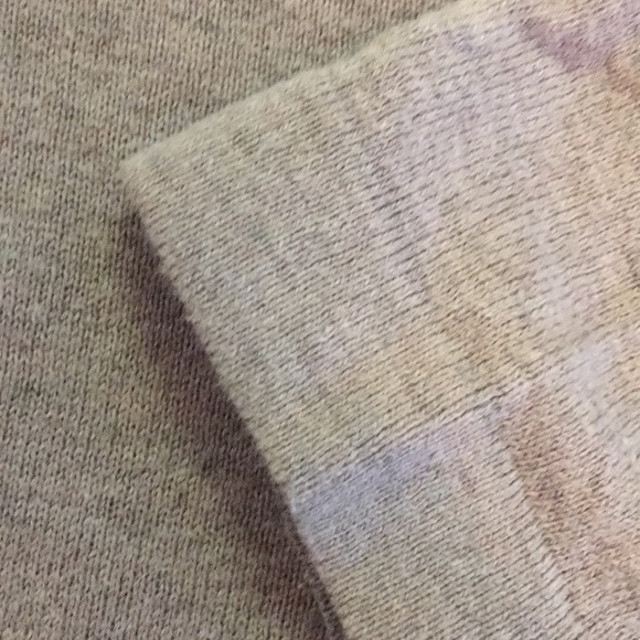 Light brown v neck sweater - Picture 3 of 3